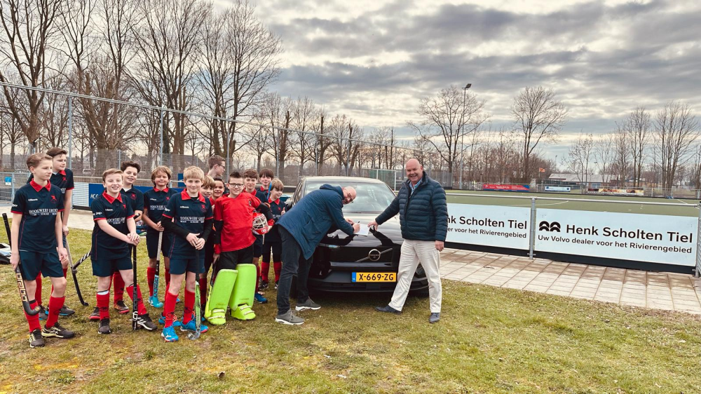 Een Volvo voor jou en 1000 euro voor onze hockeyclub Nieuws